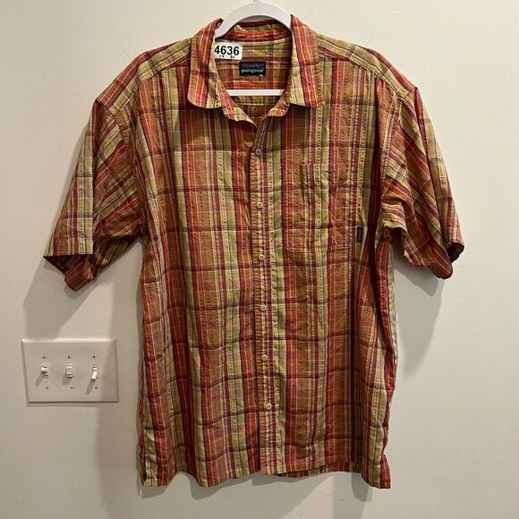 Patagonia Mens Orange Shirt L/XL Button Up Plaid Flannel Collared Short Sleeve - Picture 3 of 11